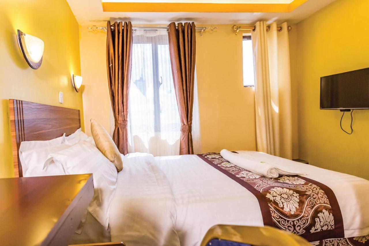Hotel Green Court Найробі Екстер'єр фото